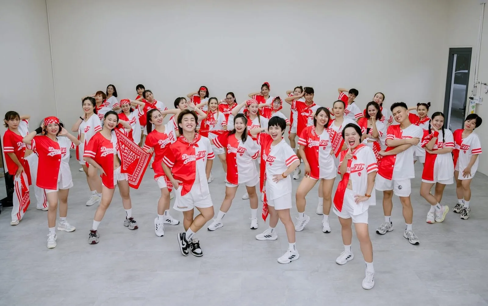 Học viên khoá đào tạo DanceFIT